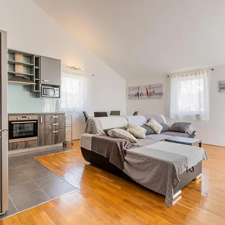 Apartment Atika